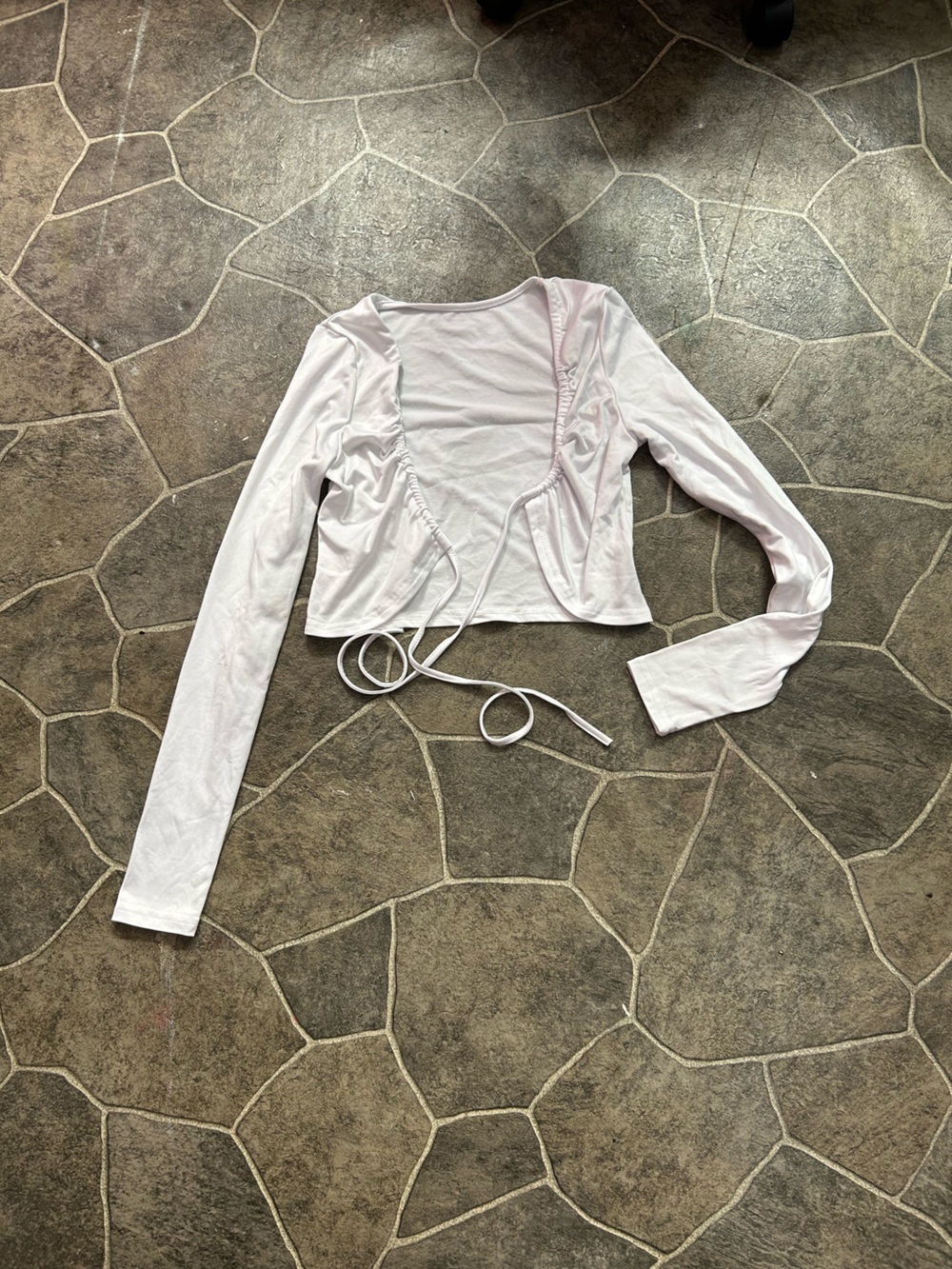 Women’s Long Sleeve Tie-Front Crop Top - Light Pink